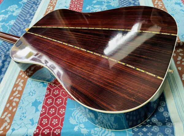 Guitare acoustique Kiso-Suzuki W200 n°70395 (1970, Japan, ville de Kisofukushima), étui noir, réglée chez le luthier Amal (08.09.25) – Image 8