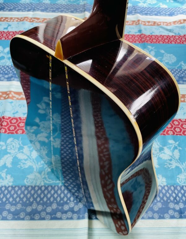 Guitare acoustique Kiso-Suzuki W200 n°70395 (1970, Japan, ville de Kisofukushima), étui noir, réglée chez le luthier Amal (08.09.25) – Image 11