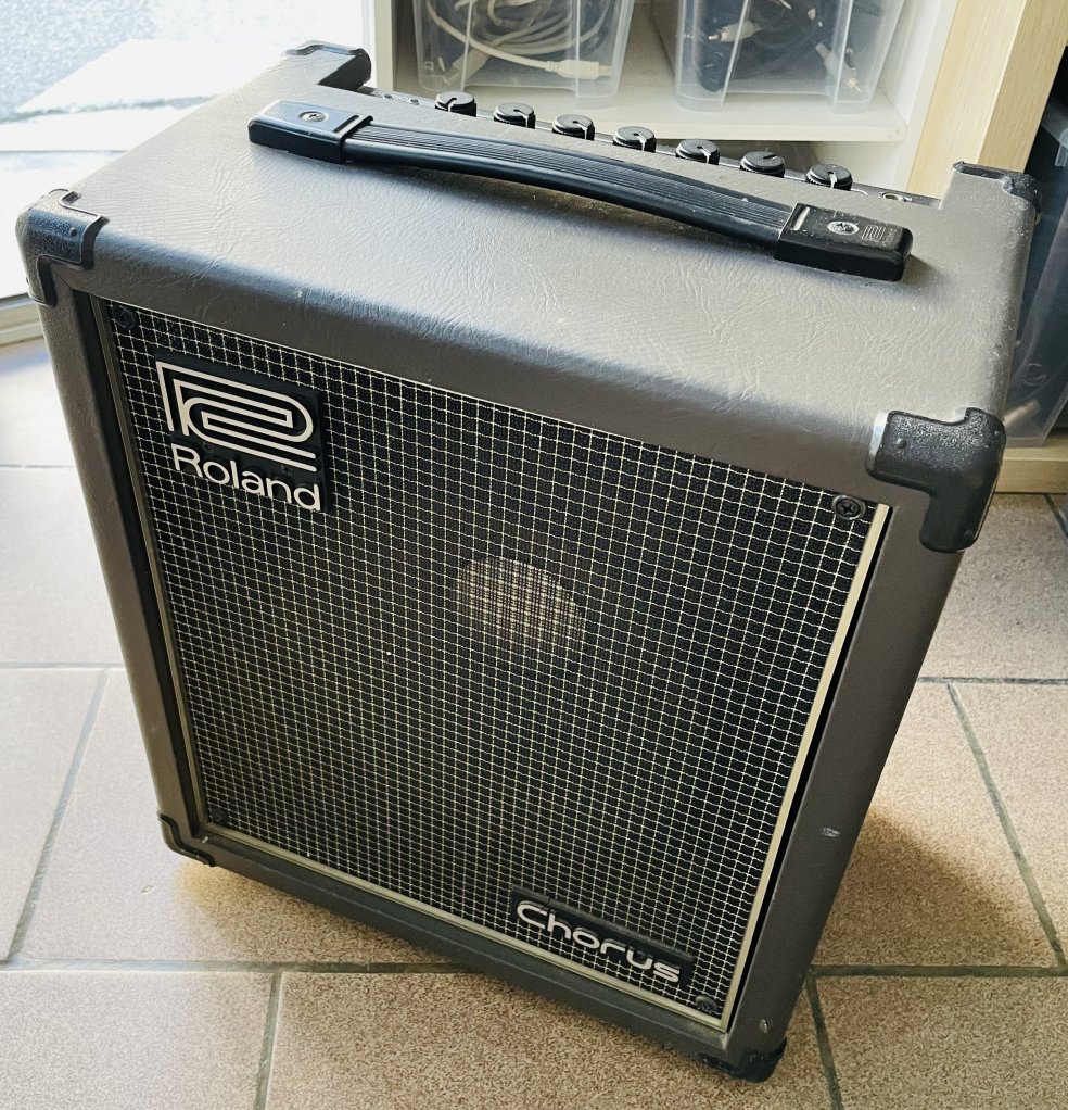 Ampli guitare Roland Cube 60 Chorus n°304054 (Japan)