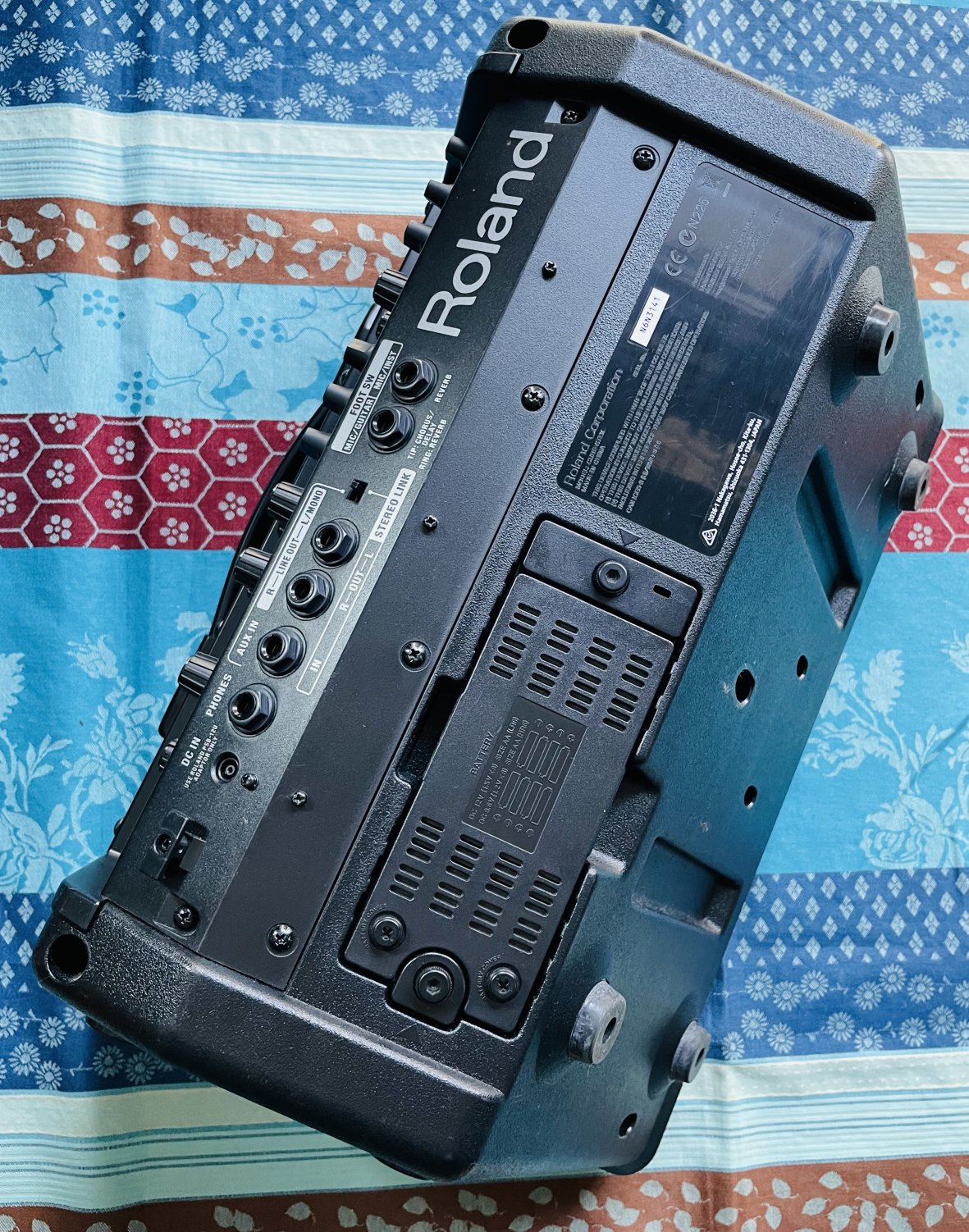 Ampli avec batterie guitare chant Roland Cube Street Ex n°6N3141, alim, 50W – Image 2