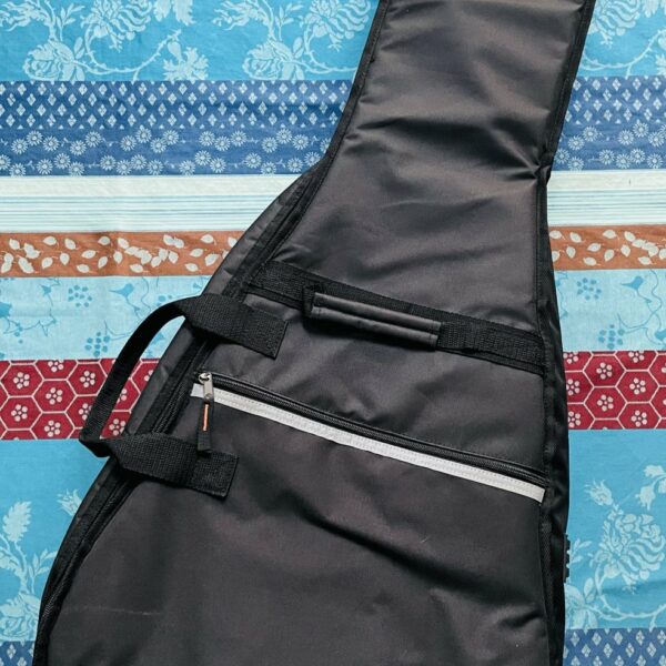 Housse guitare acoustique Shiver
