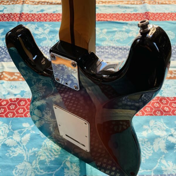 Alternative view of Guitare électrique Fender Stratocaster American Standard sunburst n° N1021594 (1991/1992, USA)