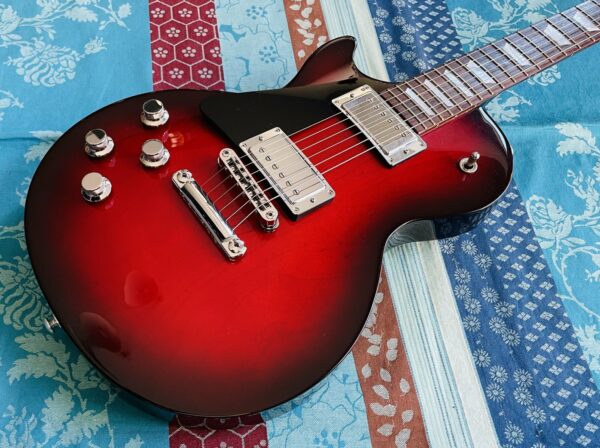 Guitare électrique gaucher Gibson Les Paul HP black cherry Burst n°170067366 (2016, USA), série High Performance, G-Force, bel étui Gibson, certificats et accessoires Gibson. – Image 2
