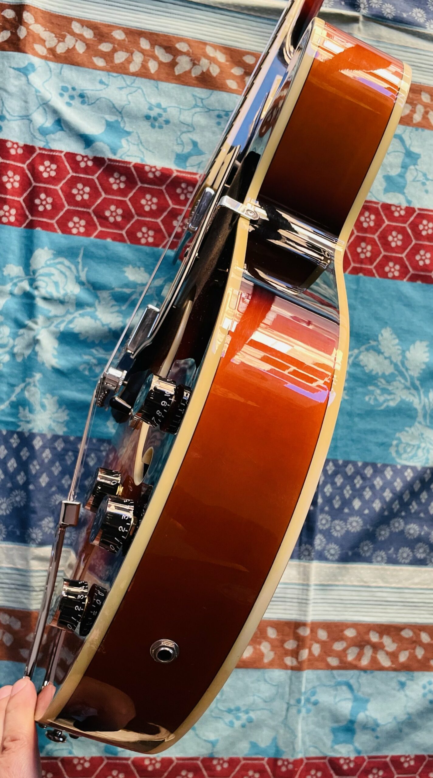 Guitare électrique Ibanez Artcore AF75 brown sunburst BS12.01 n°S06111902, révision Luthier Thébé, housse Tobago, sangle – Image 4