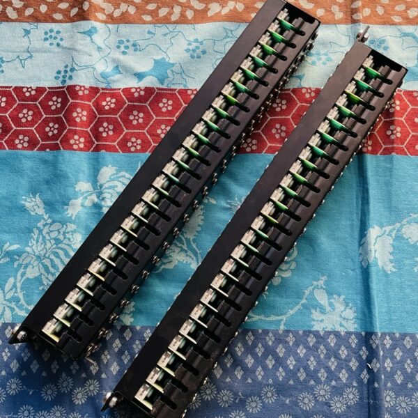 Alternative view of 2 Patches 24 entrées Neutrik N4S SPPL1 n°1/2