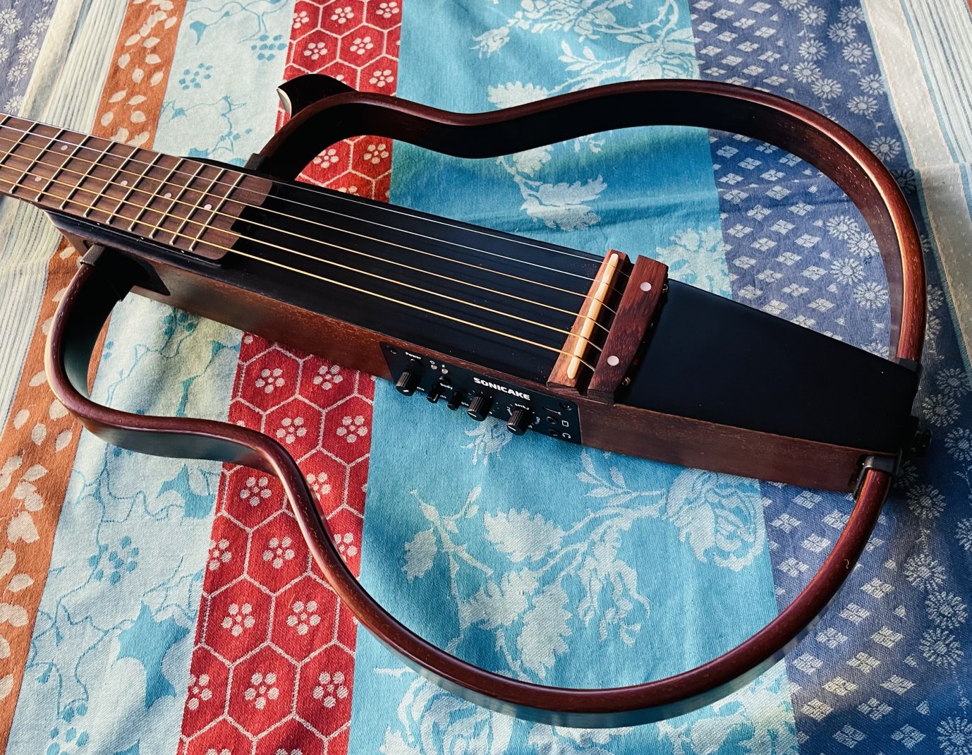 Guitare de voyage Sonicake QGT01, housse d’origine – Image 2