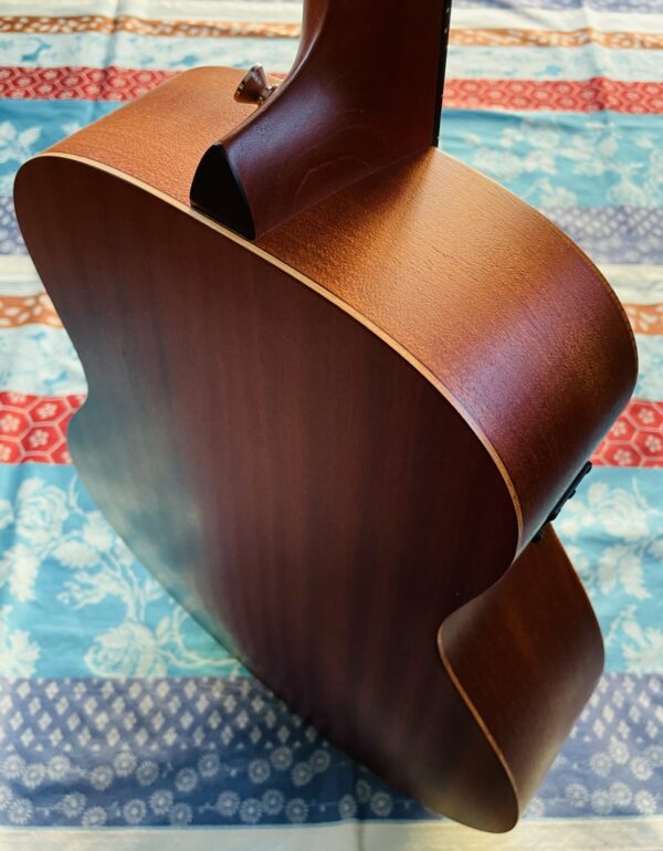 Basse électrique Taylor GS Mini bass n°2112127200 (Mexico), housse Taylor – Image 10