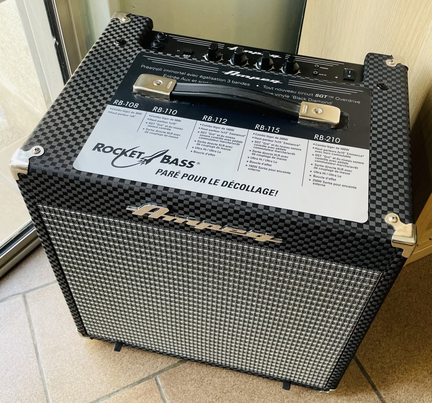 Ampli basse Ampeg Rocket Bass RB108 n°RB12F7115000072 – Image 2