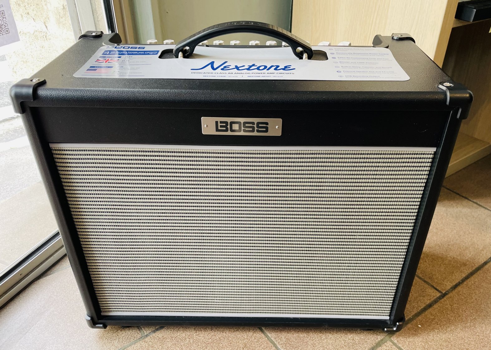Ampli guitare Boss Nextone Stage n°Z6N4339, boite d’origine, alim, notice