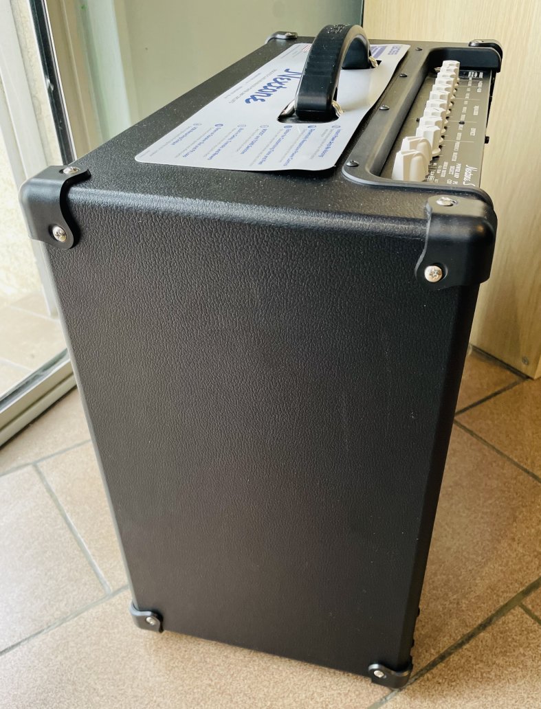 Ampli guitare Boss Nextone Stage n°Z6N4339, boite d’origine, alim, notice – Image 6