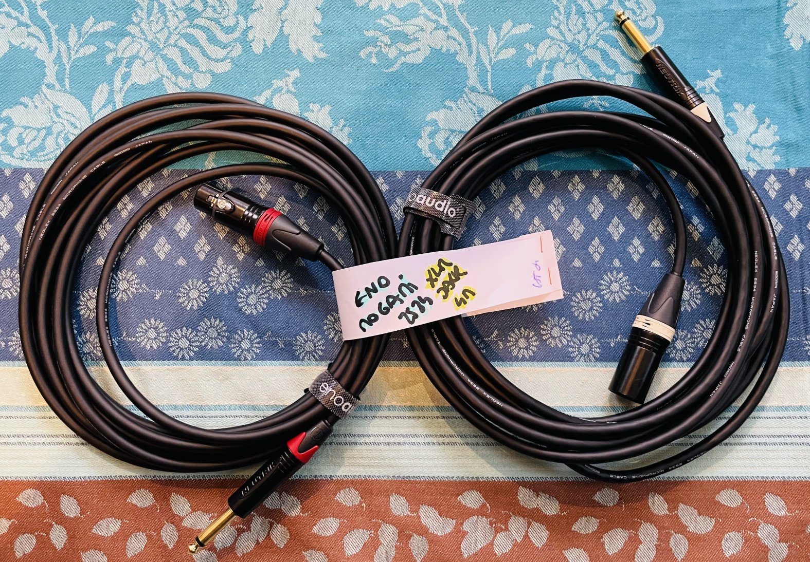 Paire de Câbles haut de gamme Eno Mogani 2534, XLR Mâle Femelle / jack mono gold neutrik, Japan (lot n°4)