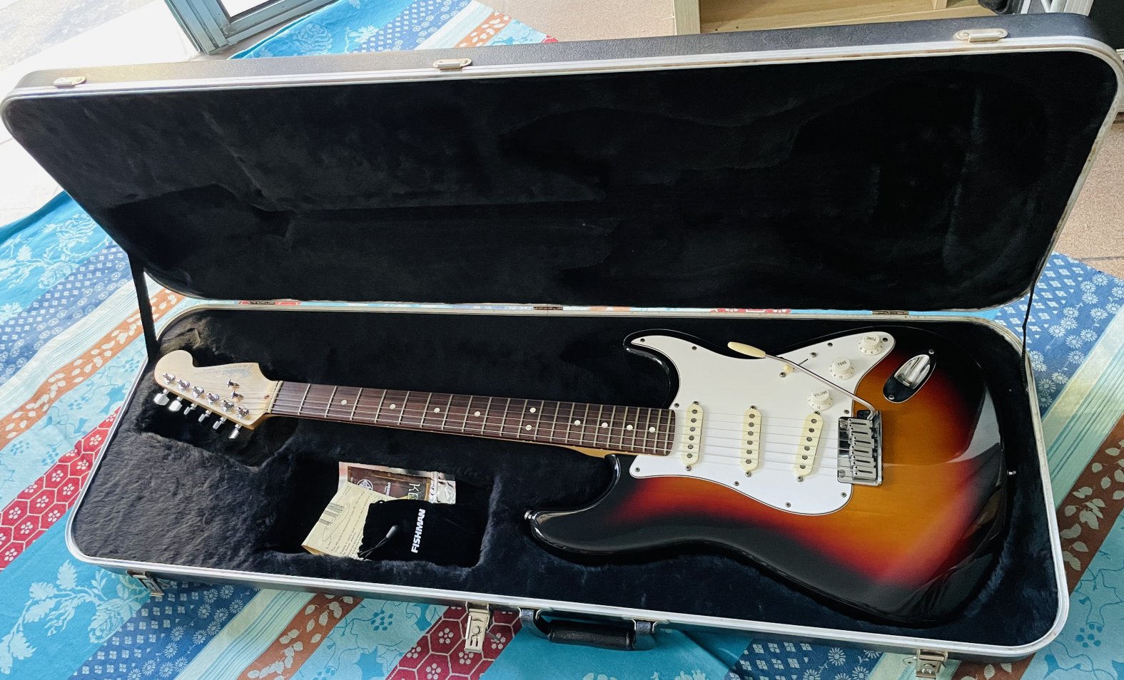 Guitare électrique Fender Stratocaster American Standard sunburst n° N1021594 (1991/1992, USA), étui, vibrato, ressorts – Image 13