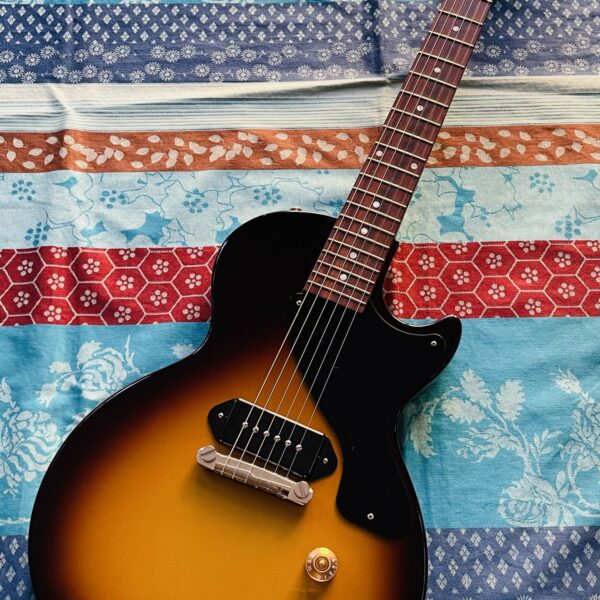 Guitare électrique Gibson Les Paul Junior sunburst n°106490141 (2019, USA), certificat, étui, sangle