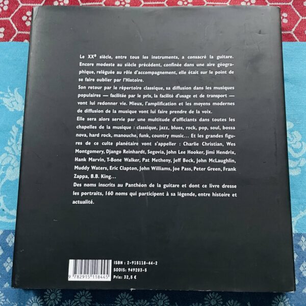 Alternative view of Livre Guitare 160 portraits de légende, édition Layeur