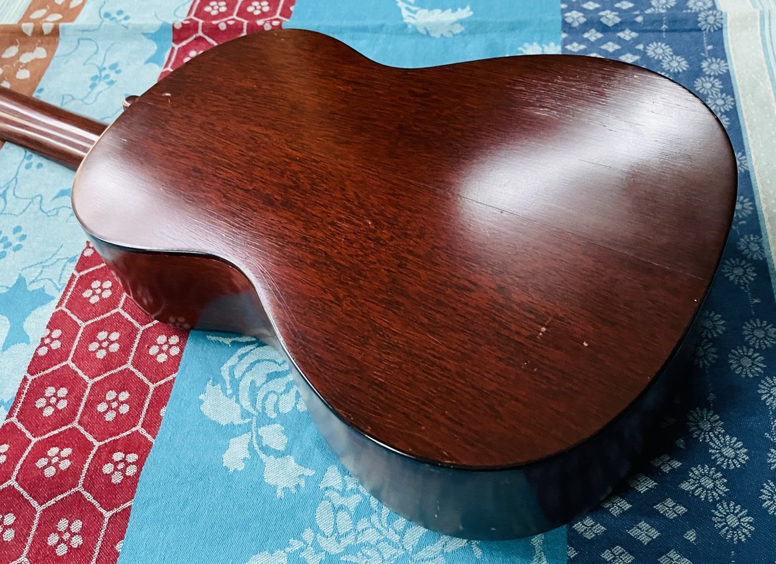Ukulélé ténor acajou Martin (1950, USA), bel étui Gator – Image 6