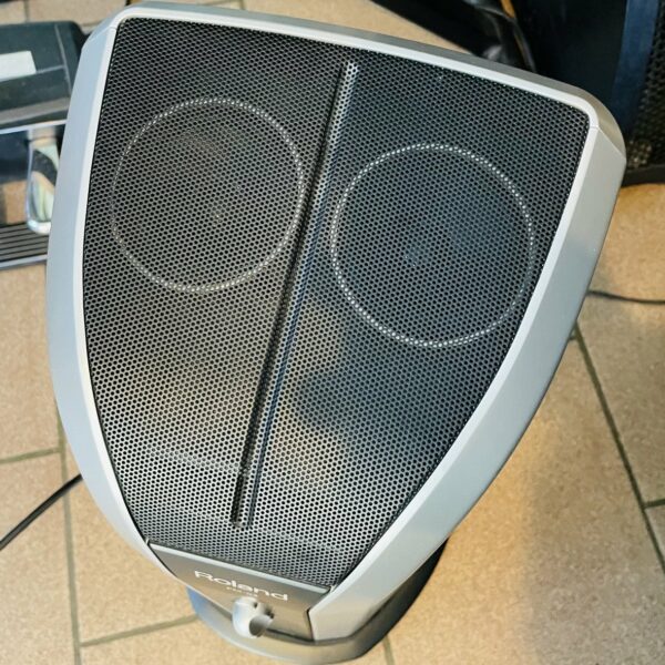 Alternative view of Enceinte Roland PM-03 2.1 n°DSP1987, alim, câble jack, 30W