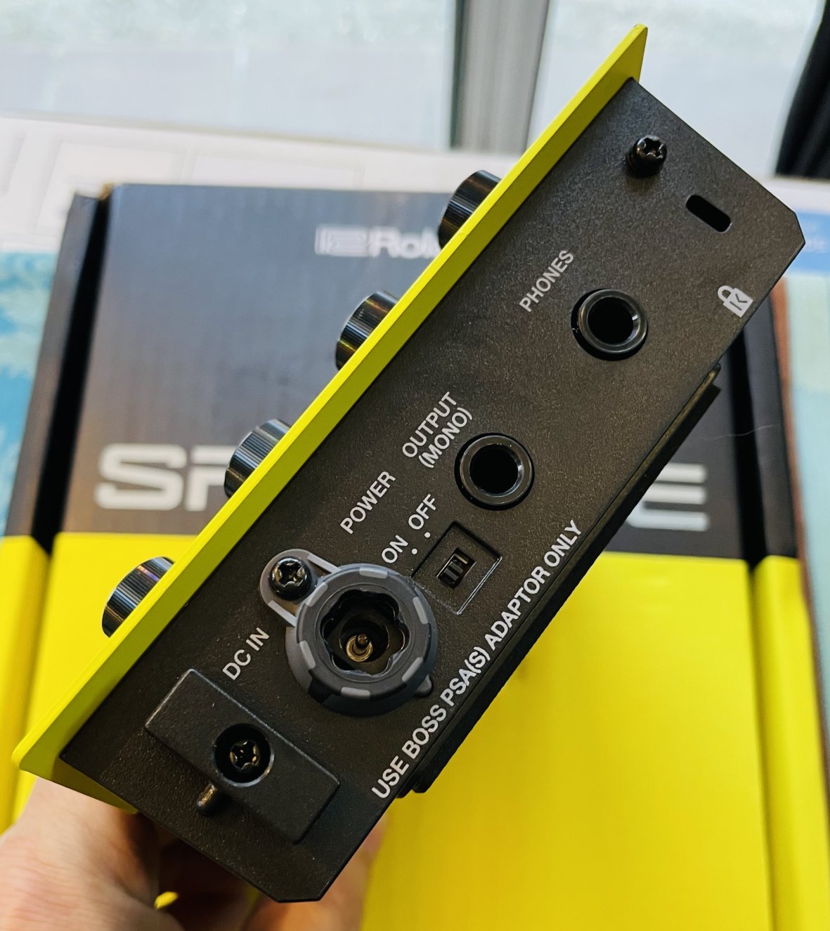 Pad électronique Roland SPD::One Kick, boite, alim Boss PSA ajoutée – Image 3