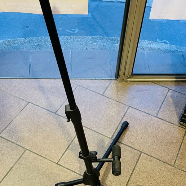 Support de guitare électrique et acoustique Shiver n°1