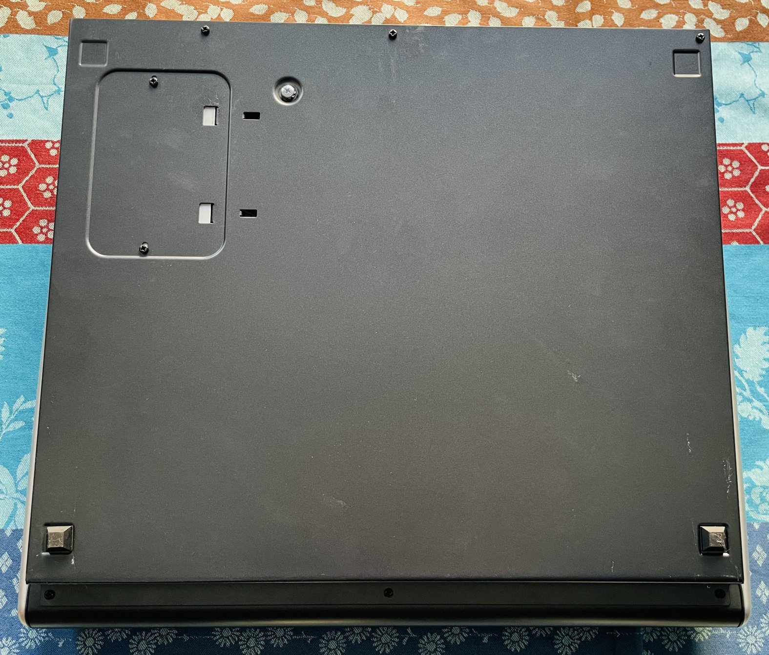 Table de mixage analogique Behringer Xenyx X2222 USB n°22120076AOL, carton, alim – Image 6