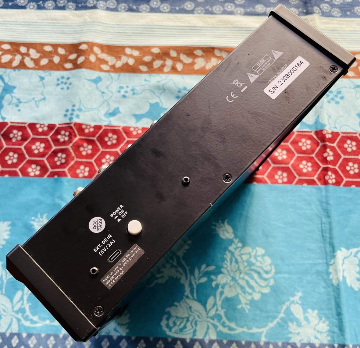 Table de mixage 10 canaux Definite Audio TM433 BU-DSP n°2308000164, carton d’origine, alim – Image 6