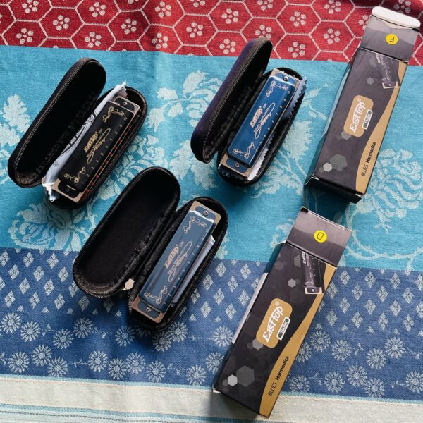 Alternative view of 3 Harmonicas Eastop blues harmonica G / F / D, housses, boites
