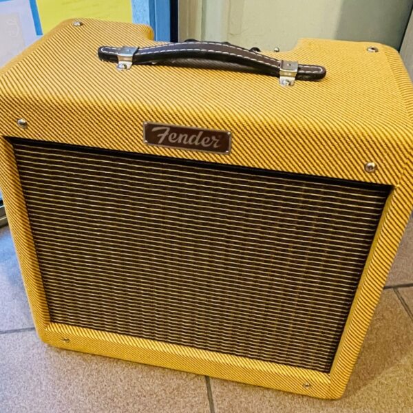 Ampli guitare Fender Pro Junior IV Tweed n°B929227, carton d’origine, housse Fender ajoutée (facture neuf mai 2025)