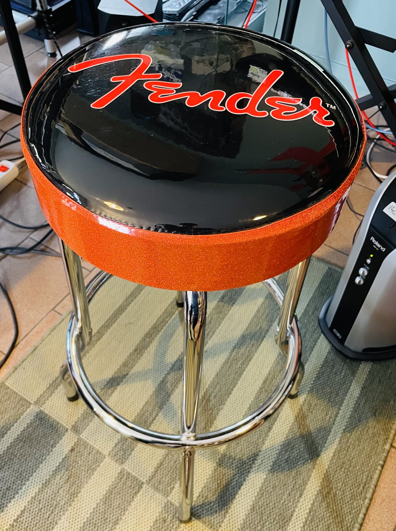 Très beau tabouret Fender Red Sparkle Logo