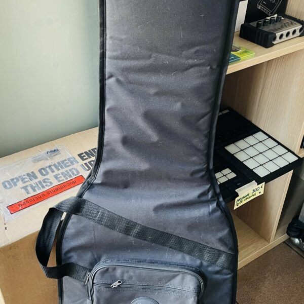 Housse Fender électrique standard