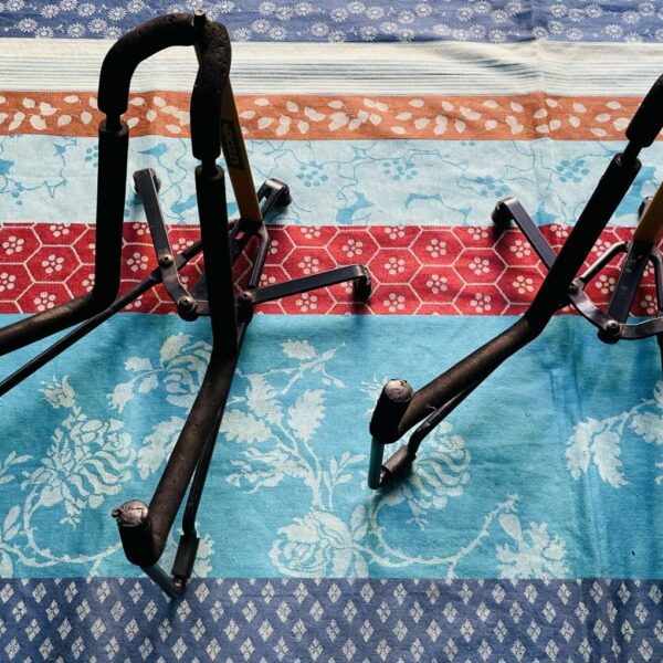 Alternative view of 2 Supports guitares Hercules GS301B n°1 / 2