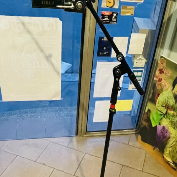 Pied de micro perche K&M 259 black + pince n°1