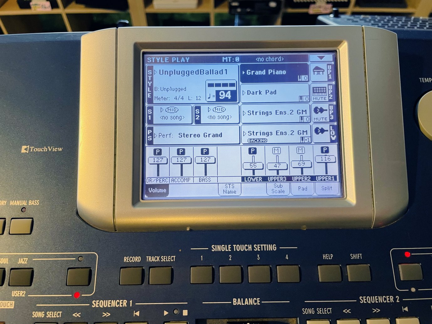 Clavier arrangeur Korg PA-500 n°025401, porte partition, notice, alim d’origine – Image 3