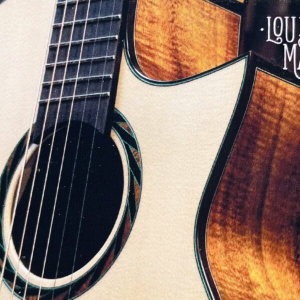 Alternative view of Luthier Louis Manteau