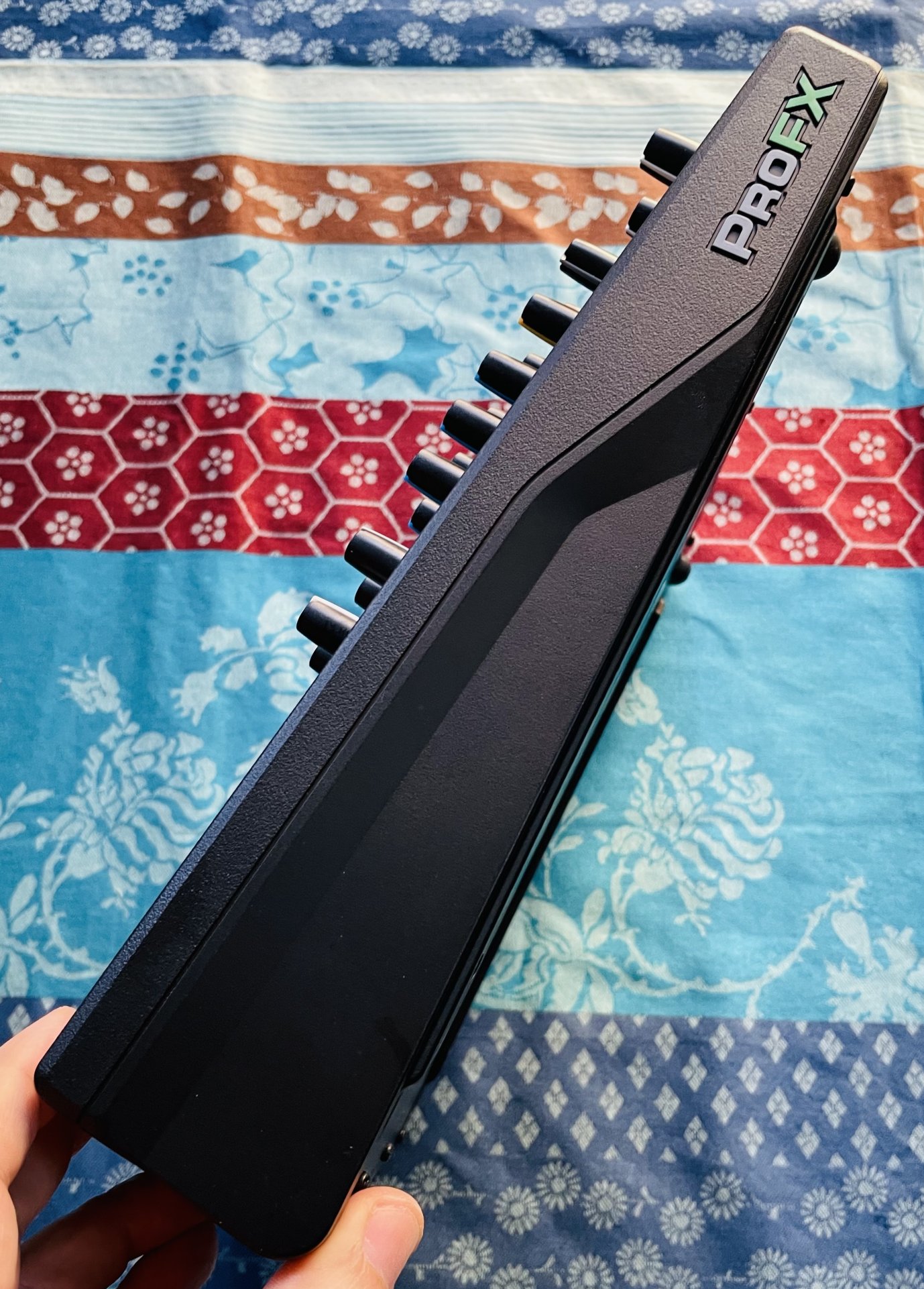 Table de mixage 10 canaux Mackie Pro FX10 n°2051373BRNS1135, boite d’origine, notice – Image 2