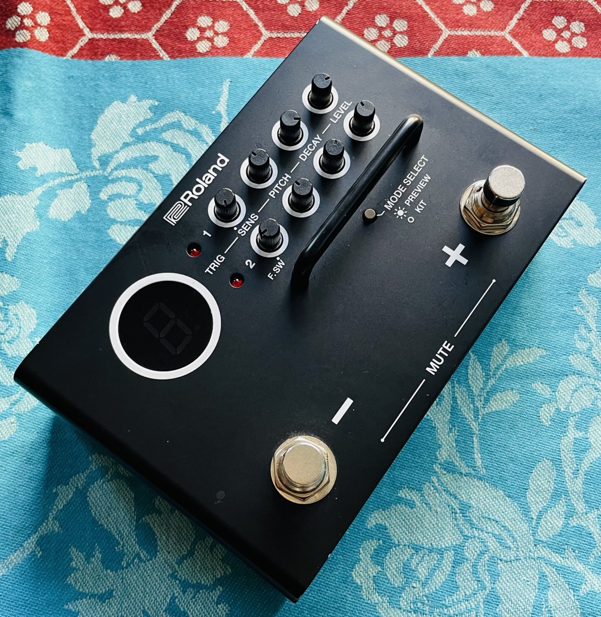 Module de sons-trigger Roland TM-1 n°Z7Q5757, alim zoom ajoutée