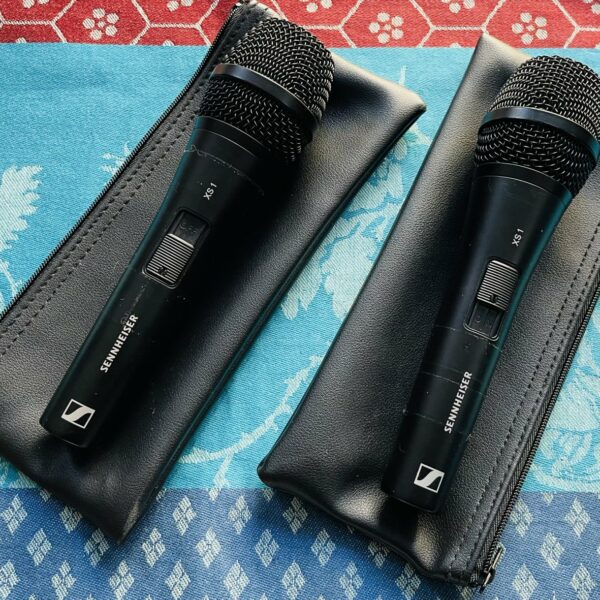 Alternative view of 2 Micros dynamiques Sennheiser XS1, pochette et carton d’origine n°1 + n°2