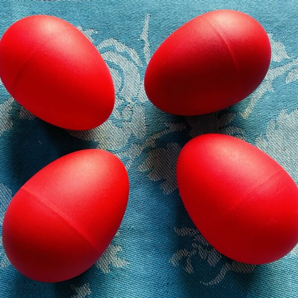 4 œufs shaker rouge