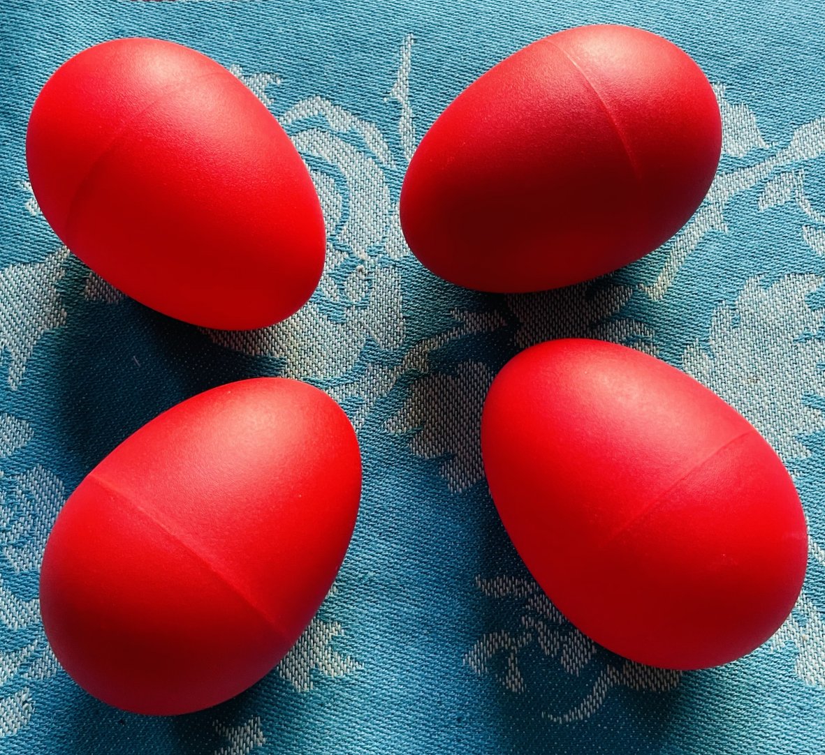 4 œufs shaker rouge