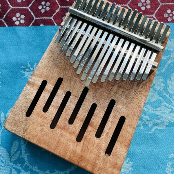 Kalimba Hokema, boite d’origine