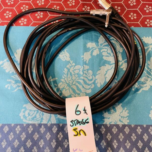 Câble jack coudé Stagg 5M (lot 40)