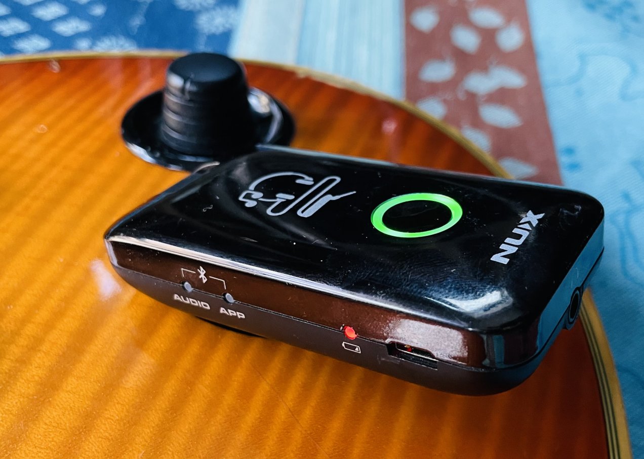 Préampli casque Nux MP-2 n°MP22322223, boite d’origine, câble, notice