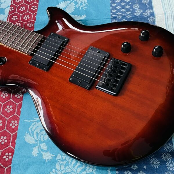 Alternative view of Guitare électrique Lâg Imperator 100 hos n°1504LU01299, housse Gewa