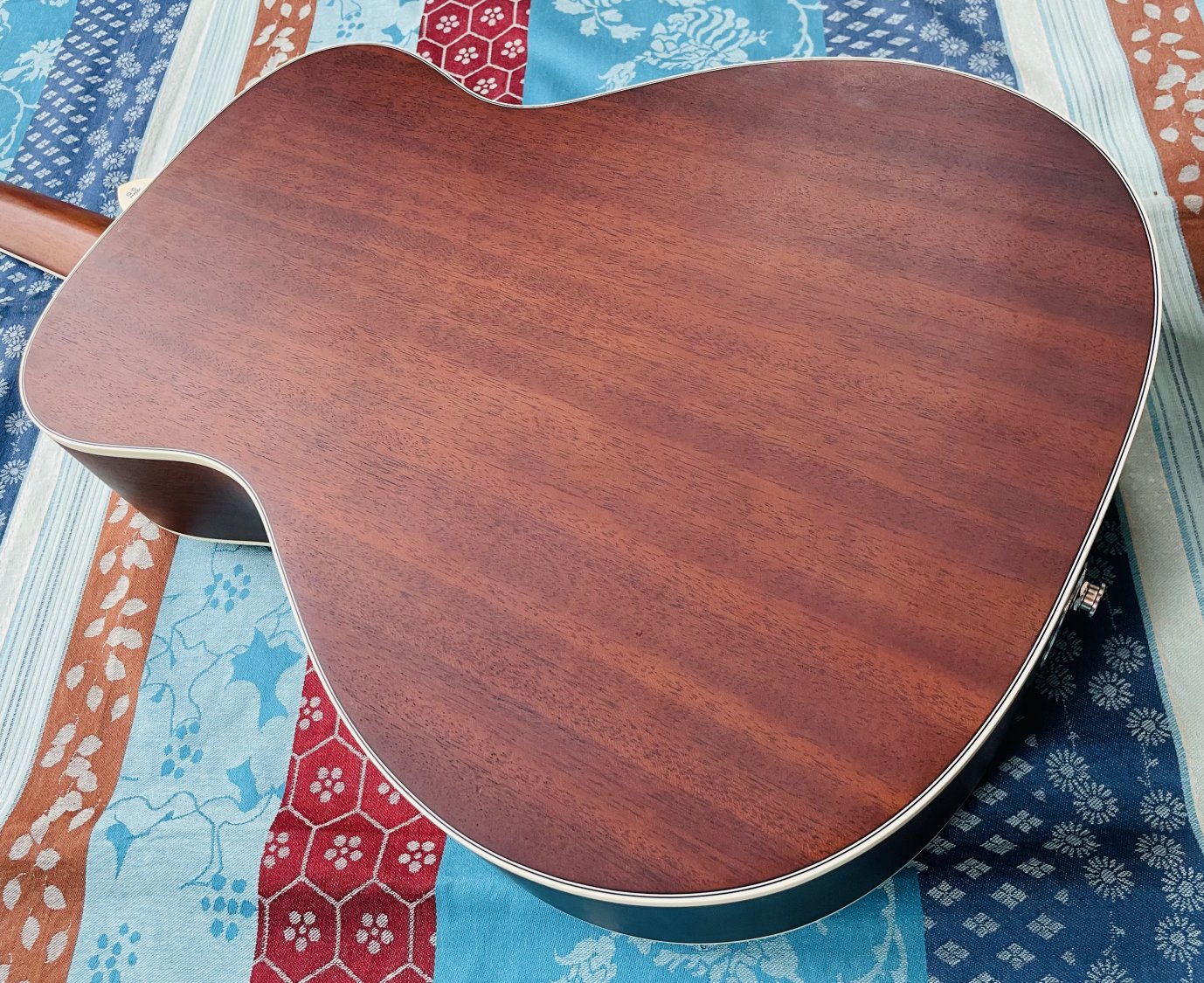 Dobro Fender Paramount PR180E ACB Aged Cognac Burst n°CSSL22033148, étui Fender Paramount, révision luthier Manteau (11.02.26) – Image 7