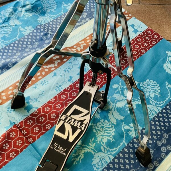 Alternative view of Pied Charleston Tama Charley HH75W