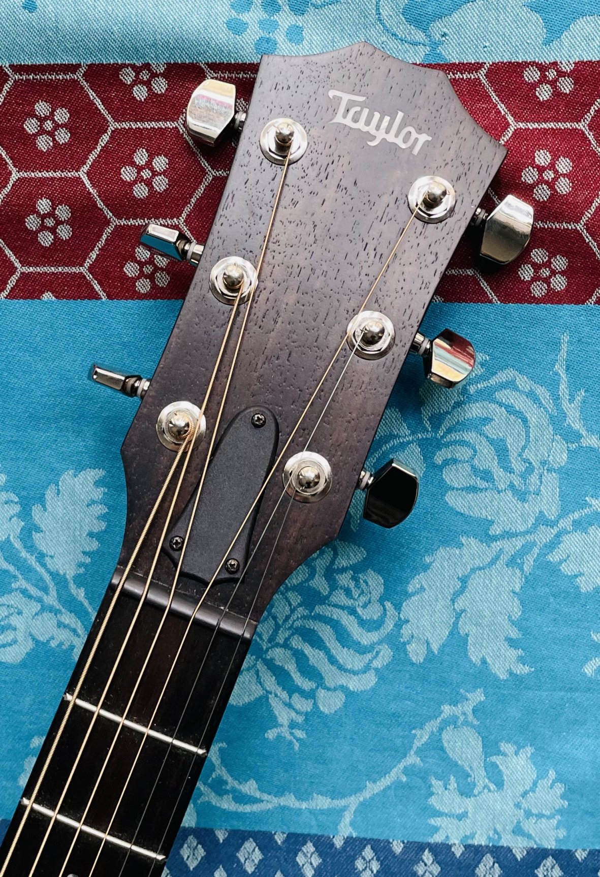 Guitare électro-acoustique Taylor AD17e Blacktop n°1206011017, housse Taylor Aerocase – Image 4