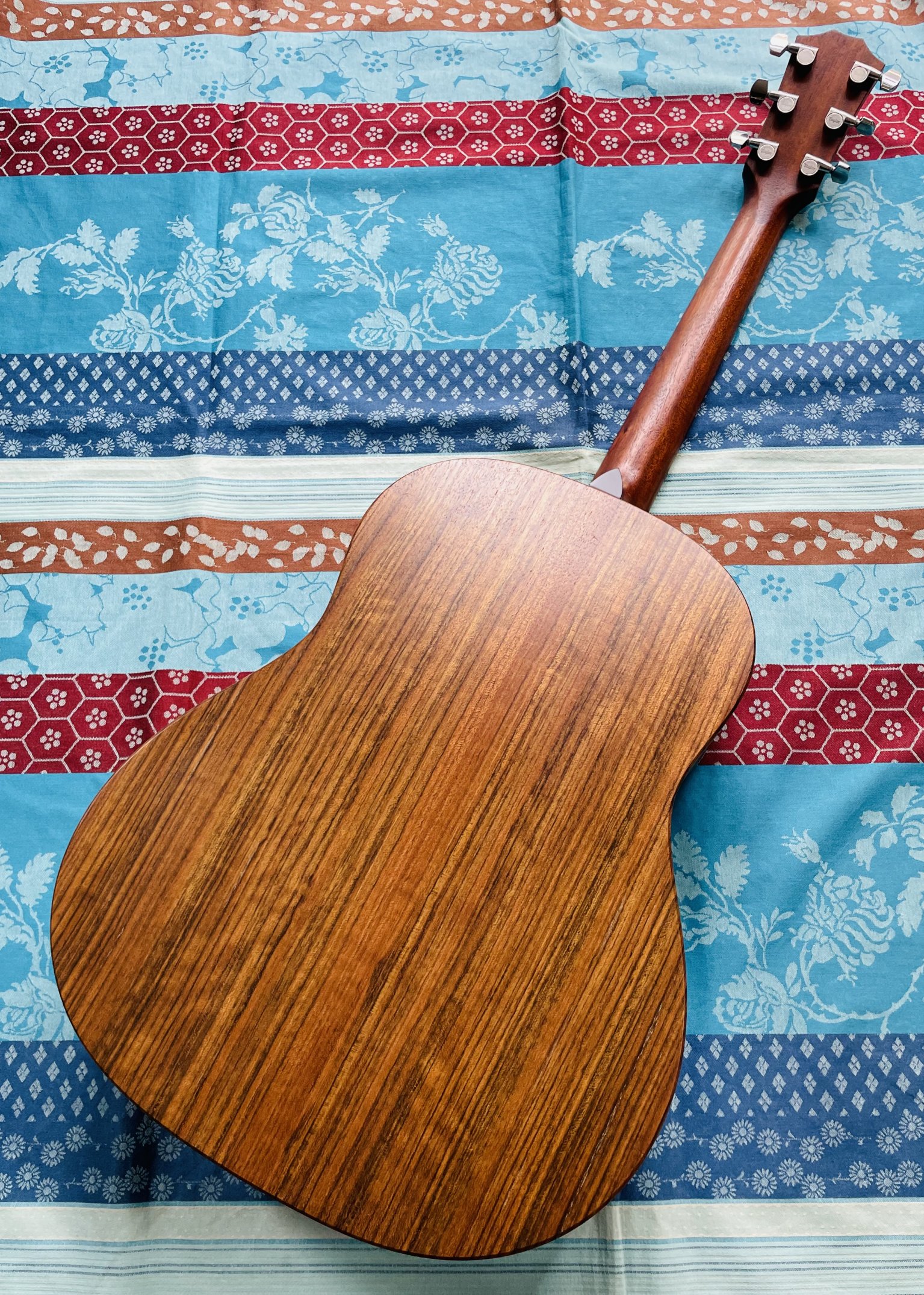 Guitare électro-acoustique Taylor AD17e Blacktop n°1206011017, housse Taylor Aerocase – Image 6