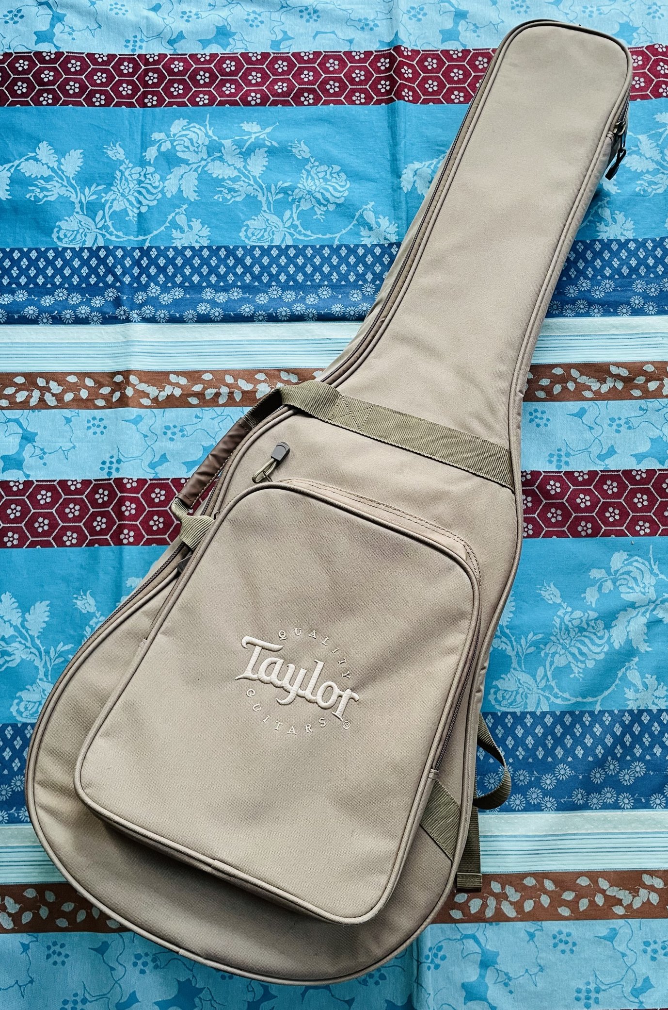 Guitare électro-acoustique Taylor Academy 12e Natural n°2106057422 (Mexico), housse Taylor, cordes neuves posées, réglage luthier – Image 14