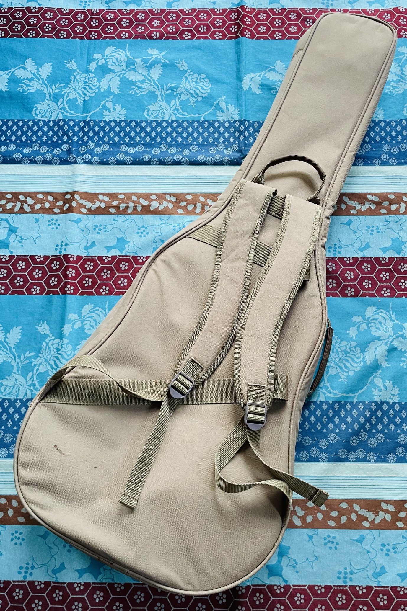 Guitare électro-acoustique Taylor Academy 12e Natural n°2106057422 (Mexico), housse Taylor, cordes neuves posées, réglage luthier – Image 15