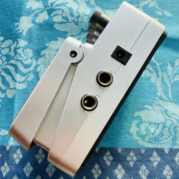 Alternative view of Pédale réverb Behringer Digital Reverb DR-600