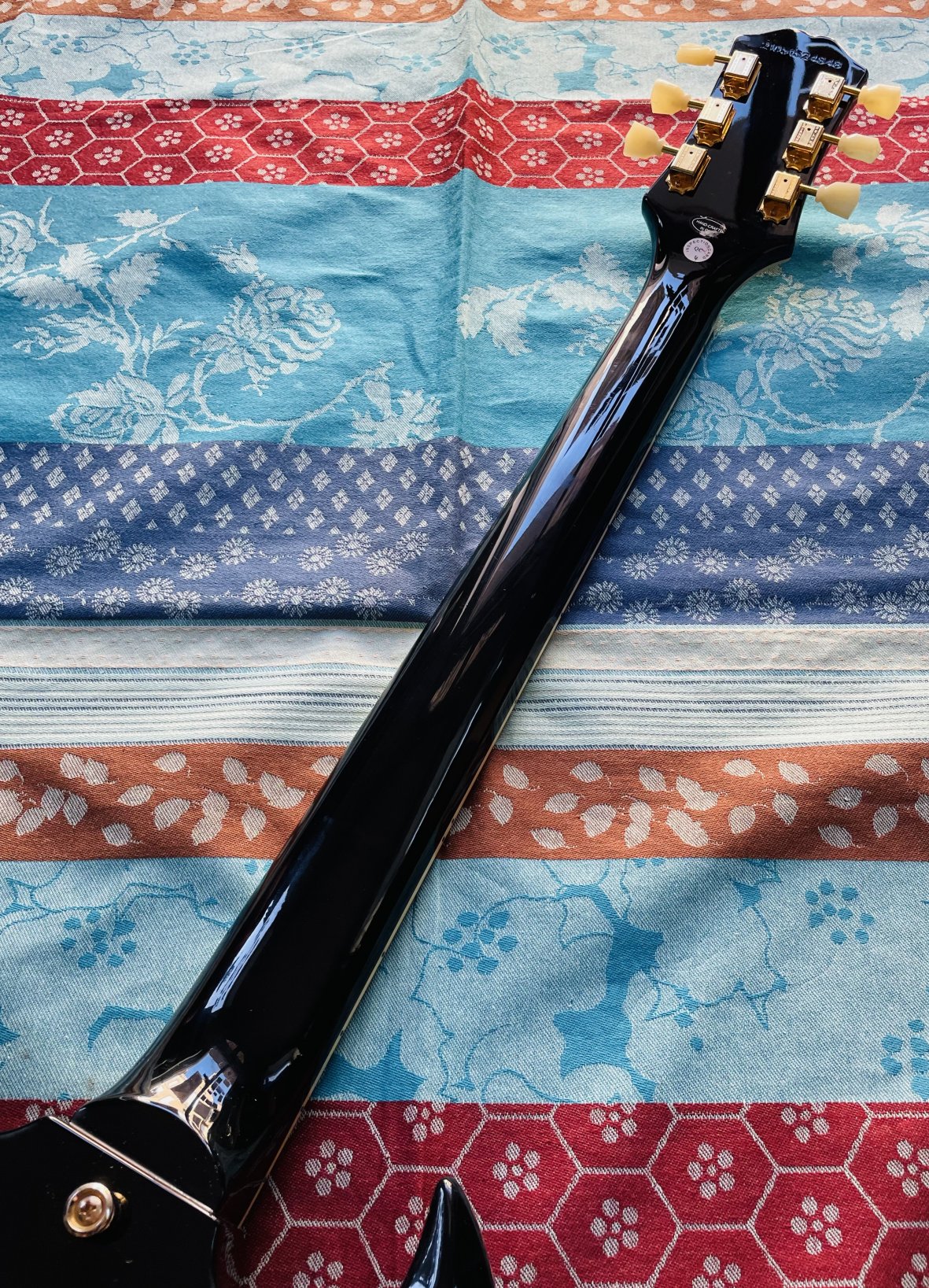 Guitare électrique Epiphone SG Custom Ebony n°21051524848, 2 push pull ajoutés et boutons d’origine, housse Gator, jack Fender, sangle Epiphone – Image 9