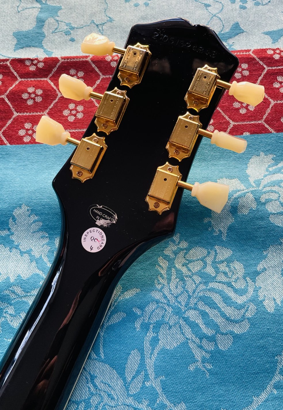 Guitare électrique Epiphone SG Custom Ebony n°21051524848, 2 push pull ajoutés et boutons d’origine, housse Gator, jack Fender, sangle Epiphone – Image 10